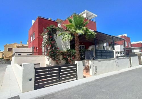 Properties in Algorfa