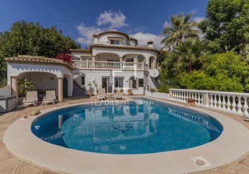 Homes in Granada
