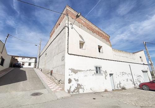 Bâtiment à vendre à Chiprana - r202308 Bâtiment à vendre à Chiprana - r202308