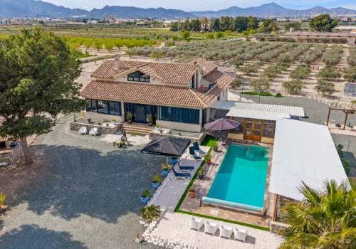 Properties in Puerto Lumbreras