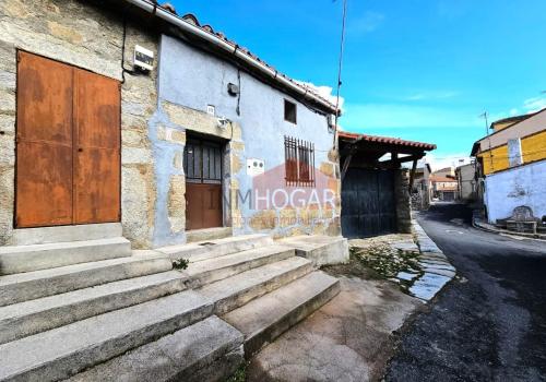 Houses in Villatoro
