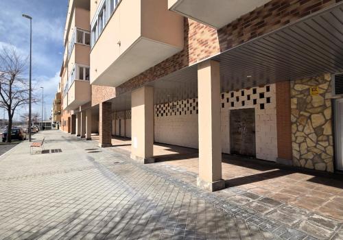 Commercial for Rent in Ávila