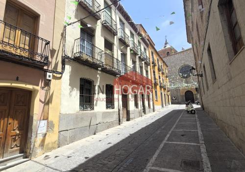 Bâtiment à vendre à Ávila - HV3610
