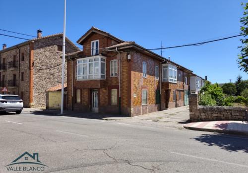 Properties in Campoo de Enmedio