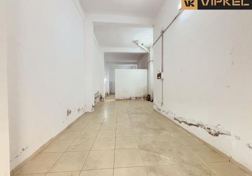 Commercial in Santa Cruz de Tenerife