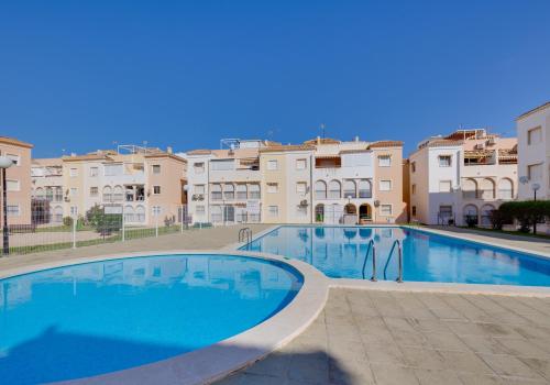 Bungalow myytävänä La Veleta, Torrevieja - A-2p0074 Bungalow myytävänä La Veleta, Torrevieja - A-2p0074