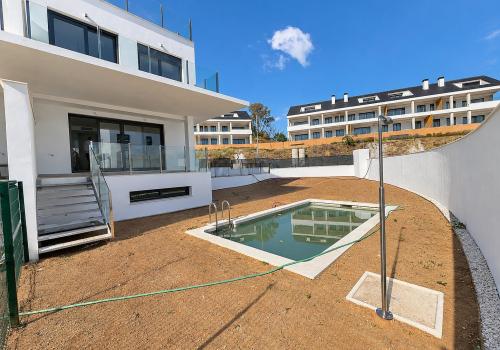 Casas A Estrenar en Benalmádena
