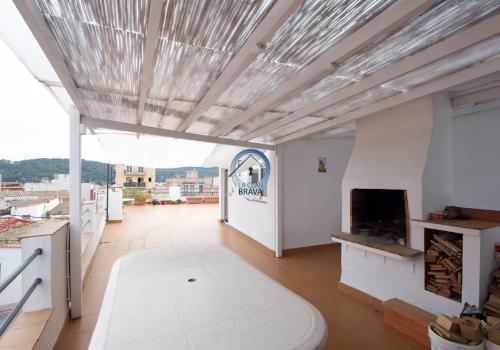 Homes in Girona