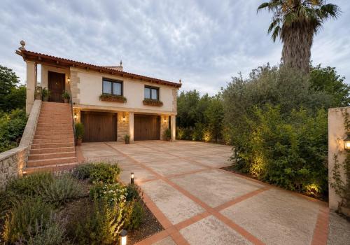 Properties in Tortosa