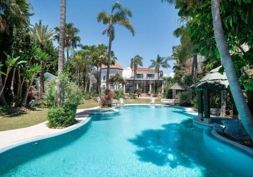 Villa in vendita a La Dama de Noche-La Alzambra, Marbella - 04490 Villa in vendita a La Dama de Noche-La Alzambra, Marbella - 04490