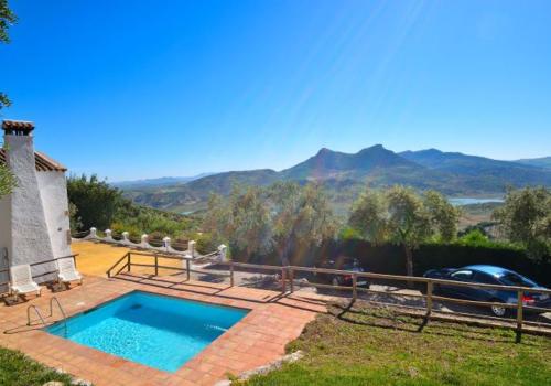 House for sale in Zahara de la Sierra - 1920