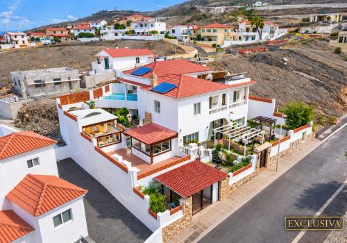 Homes in Las Palmas
