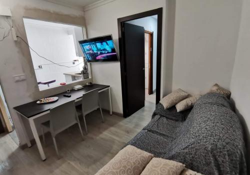 Piso en venta en La Luz, Málaga - 9317-00076