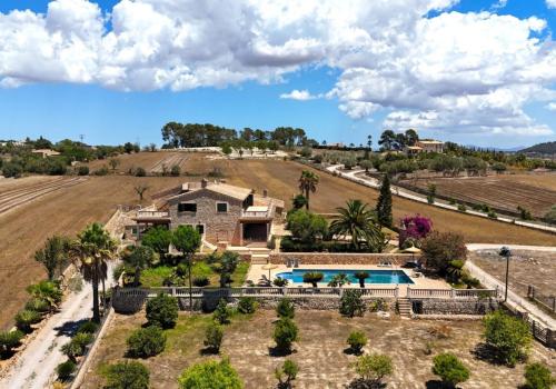 Homes in Lloret de Vistalegre