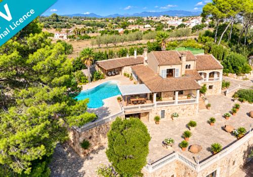 Homes in Lloret de Vistalegre