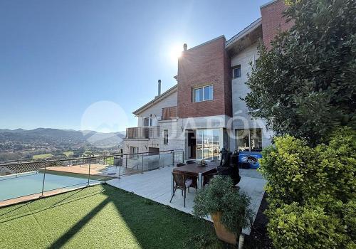 House for sale in Vallromanes - 01826