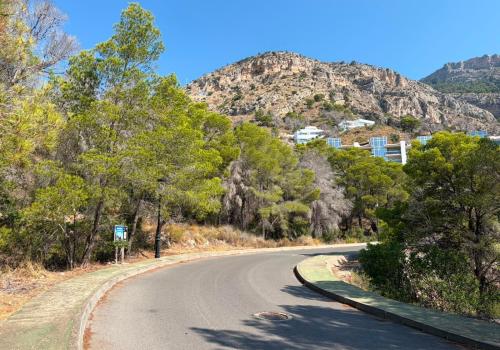 Properties in Altea