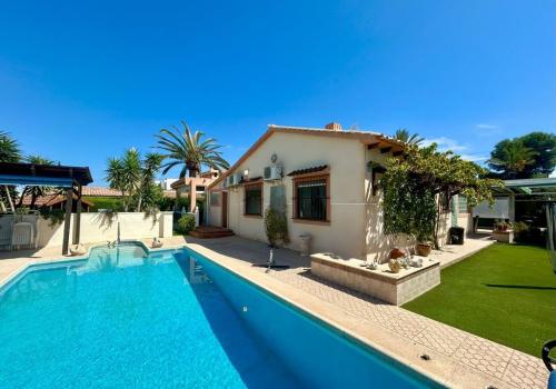 Villa for sale in La Zenia - 21554 Villa for sale in La Zenia - 21554