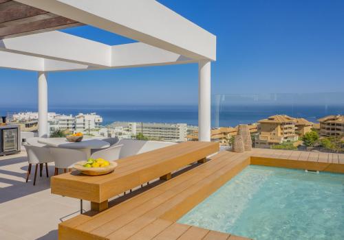 Chalet te koop in Carvajal - Las Gaviotas, Fuengirola - CLDS-99242 Chalet te koop in Carvajal - Las Gaviotas, Fuengirola - CLDS-99242