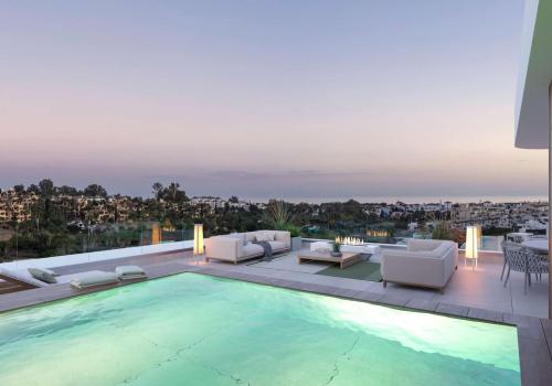 Chalet te koop in Paraiso-Borronal, Estepona - CLDS-68106 Chalet te koop in Paraiso-Borronal, Estepona - CLDS-68106
