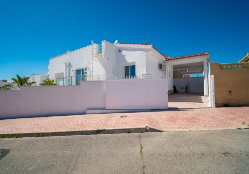 Chalet zum verkauf in Ciudad Quesada - CLDMLS-85612 Chalet zum verkauf in Ciudad Quesada - CLDMLS-85612
