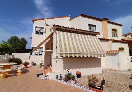 Chalets in Algorfa