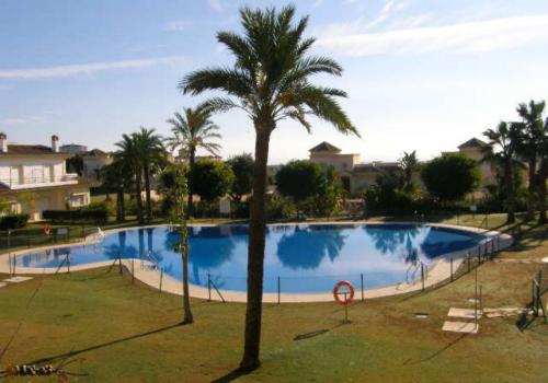 出售酒店式公寓Sotogrande Costa - ASR0107
