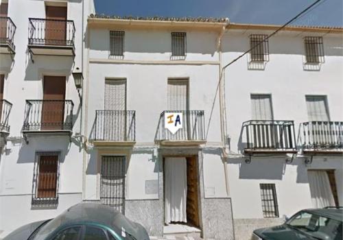 Houses in Luque