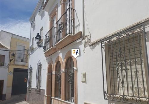 Houses in Carcabuey