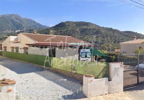 Chalets in Alcaucín