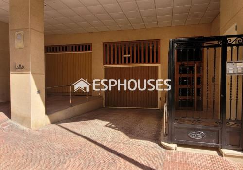 Garages in Guardamar del Segura