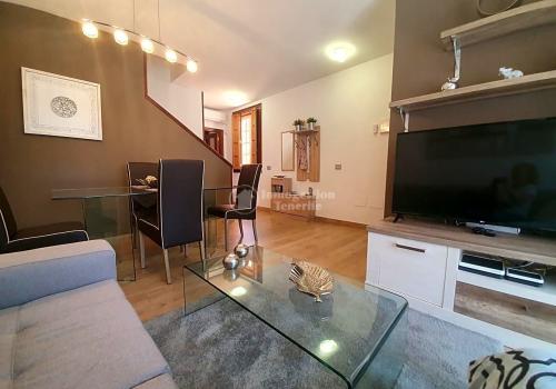 Properties in Arona