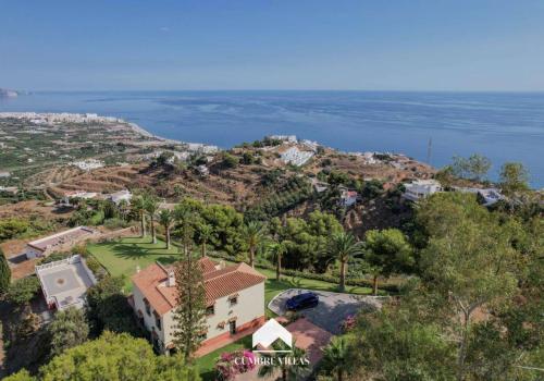 Villa for sale in Chaparil - Torrecilla - Punta Lara - 1268A