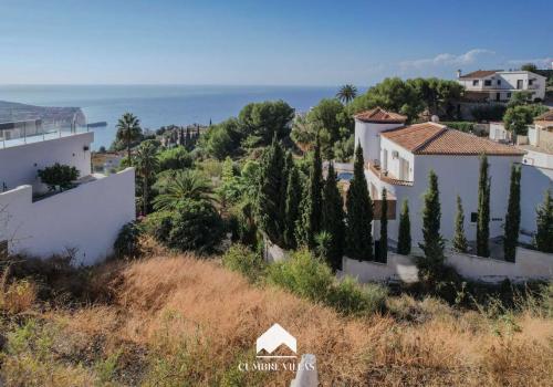 Plots in Granada