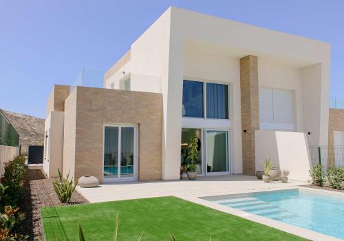 Homes in Algorfa