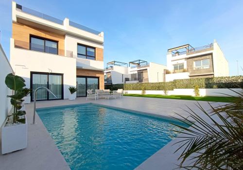 Villas A Estrenar en Benijófar