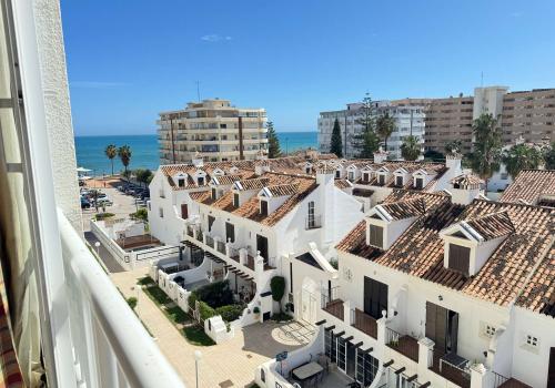 Apartamento en alquiler de vacaciones en Zona Sohail, Fuengirola - AST142 Apartamento en alquiler de vacaciones en Zona Sohail, Fuengirola - AST142