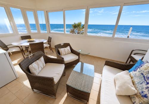 Apartamento en alquiler de vacaciones en Zona Sohail, Fuengirola - ER3J Apartamento en alquiler de vacaciones en Zona Sohail, Fuengirola - ER3J