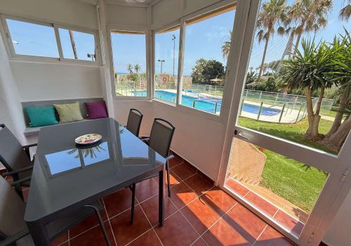 Apartamento en alquiler de vacaciones en Zona Sohail, Fuengirola - ERBJF Apartamento en alquiler de vacaciones en Zona Sohail, Fuengirola - ERBJF