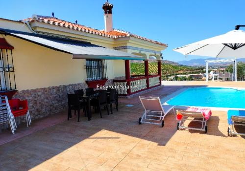 Villas for Rent in Álora