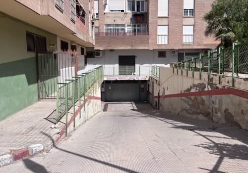 Garajes de Segunda mano en Almería