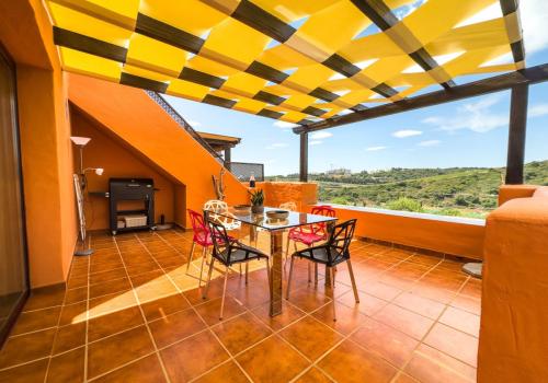 Homes in Casares