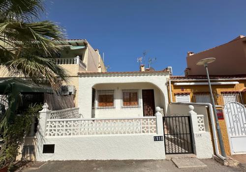 Houses for Rent in Alicante