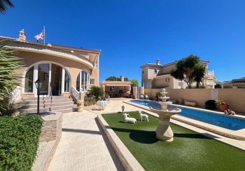Villa  till salu i Ciudad Quesada - C-1194