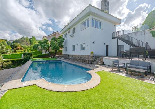 Chalet for sale in Valdemorillo - PR01580