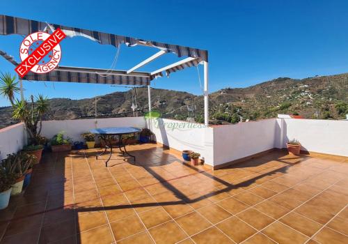 Properties in Canillas de Albaida