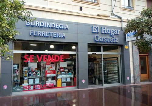 Commercial in Álava