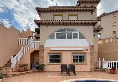 Properties in Orihuela