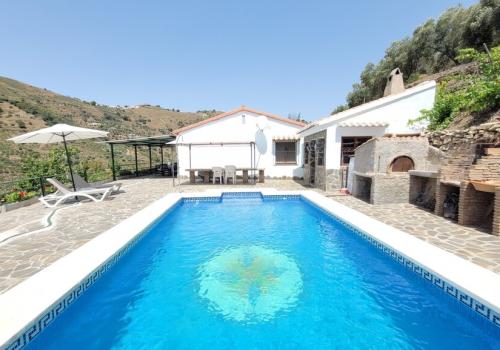 Homes in Cómpeta