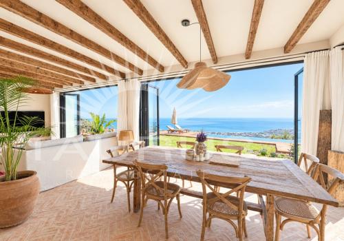 Villas in Algarrobo
